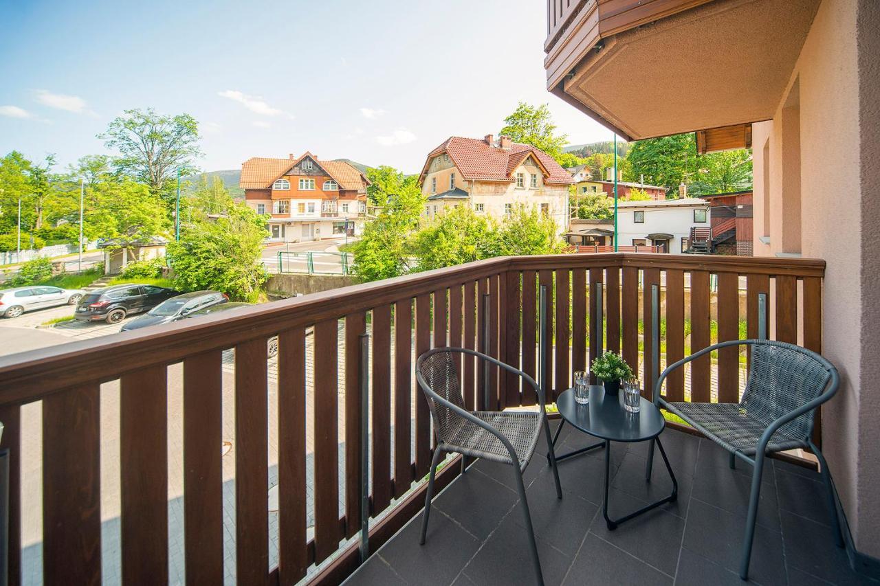 Apartamenty Sun Seasons 24 - Nad Lomnica 14 Centrum Karpacz Buitenkant foto