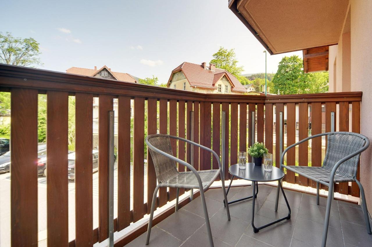 Apartamenty Sun Seasons 24 - Nad Lomnica 14 Centrum Karpacz Buitenkant foto